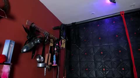  Annavi  online show from 8, 8, 2026