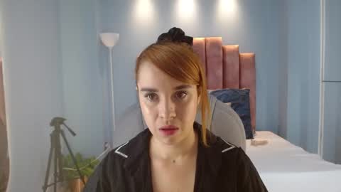 anne_blake online show from 24, 7, 2026