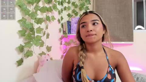 Snapshot of annebull_ chatting on 30, 1, 2025 Anne online show from 30, 1, 2025