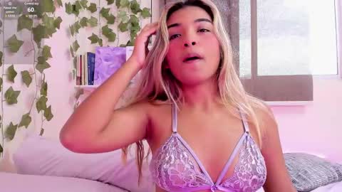 Snapshot of annebull_ chatting on 15, 2, 2025 Anne online show from 15, 2, 2025