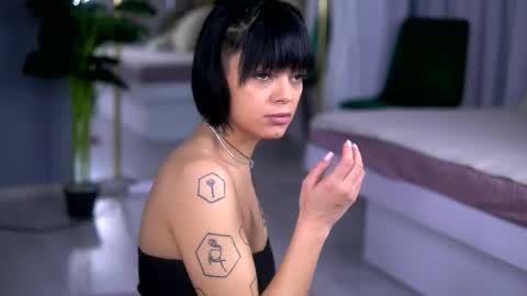 Anne online show from 19, 12, 2025