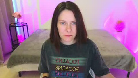 Annemorie online show from 25, 6, 2026