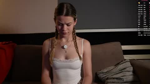 Anne online show from 4, 5, 2026