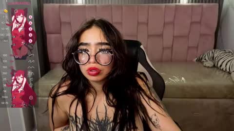 Snapshot of anni_acker_b chatting on 15, 11, 2025 Anni acker b online show from 15, 11, 2025