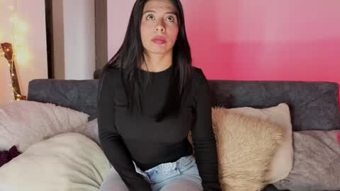 Snapshot of annibigass4daddy chatting on 15, 1, 2026 Creamy online show from 15, 1, 2026