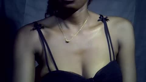 Annie online show from 5, 2, 2026