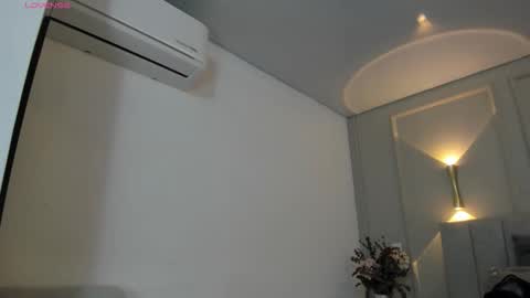 annie_20_ online show from 6, 2, 2026