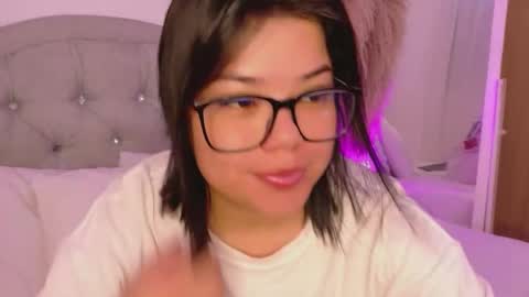 annie_20_ online show from 24, 4, 2026