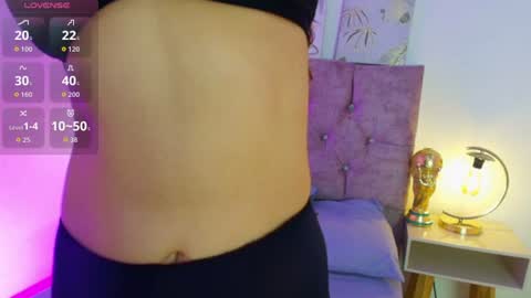 Annie Bonnie   online show from 17, 7, 2026