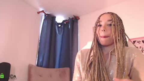 Annie online show from 5, 3, 2025