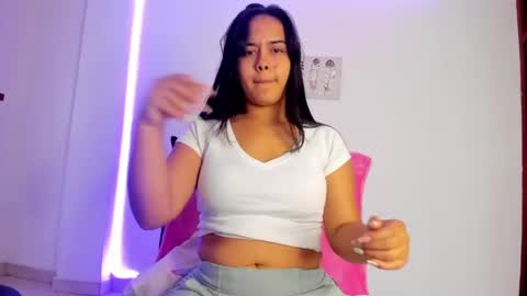 Annie online show from 17, 4, 2026