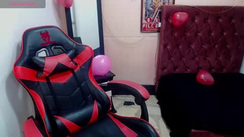 Anniee online show from 14, 2, 2025