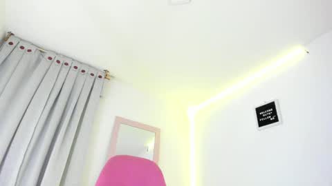 Annie  online show from 14, 12, 2024