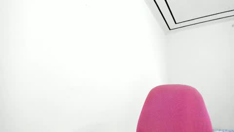 Annie  online show from 6, 3, 2025