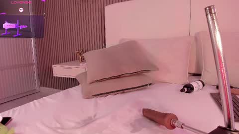 ANNIE  online show from 1, 7, 2026