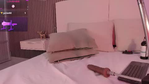 ANNIE  online show from 3, 7, 2026