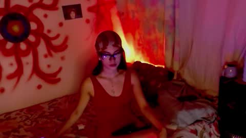 Annie Walker online show from 14, 10, 2025