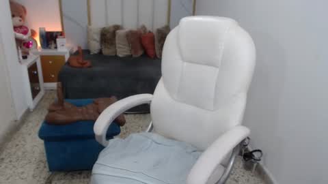 anna online show from 9, 1, 2025