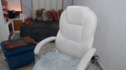 anna online show from 9, 1, 2025