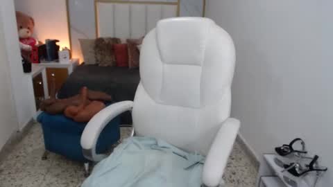 anna online show from 21, 1, 2025