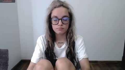 Gaby 3 online show from 10, 3, 2025