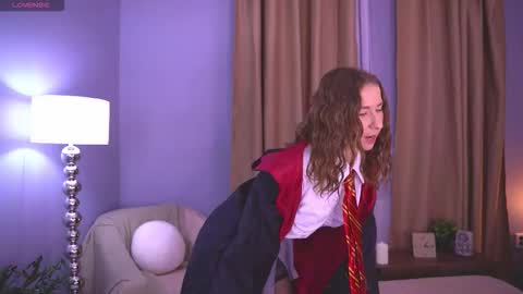 Annuetta online show from 14, 12, 2025