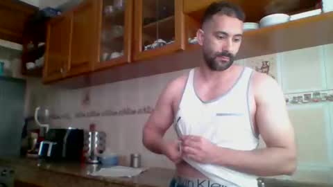 Snapshot of annuler_9 chatting on 4, 5, 2026 adrenalinE online show from 4, 5, 2026