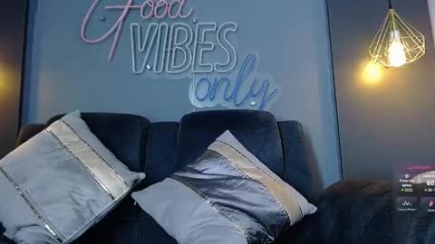 anny_loves online show from 30, 4, 2026
