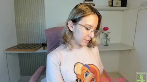 Issabela online show from 27, 3, 2026