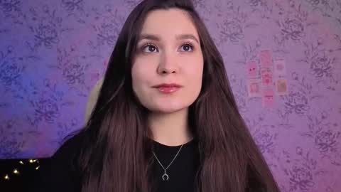 Annie online show from 2, 11, 2025