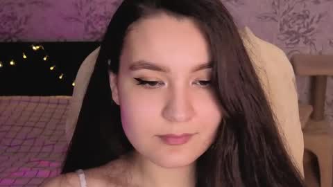 Annie online show from 16, 5, 2026