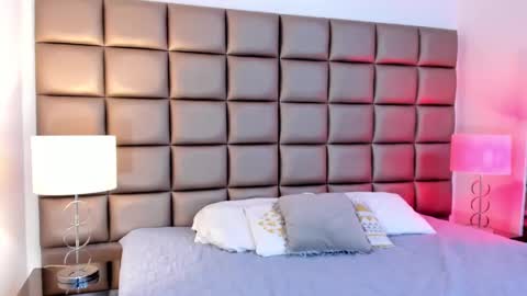    online show from 14, 1, 2025