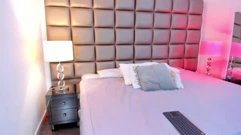    online show from 17, 1, 2025