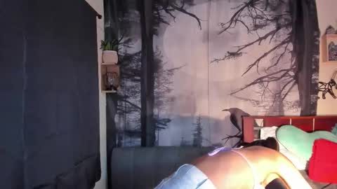 Annyluna online show from 20, 12, 2025