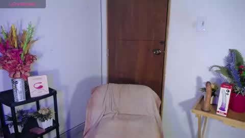 AnnySheby online show from 25, 7, 2026