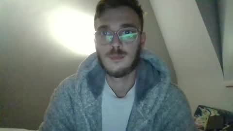 Snapshot of anonymousstoner58 chatting on 27, 10, 2025 anonymousstoner58 online show from 27, 10, 2025