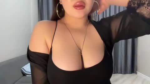 Any online show from 2, 3, 2025