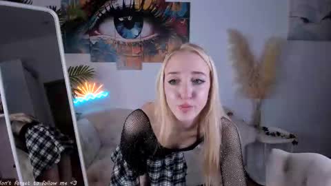 Anora online show from 22, 10, 2025