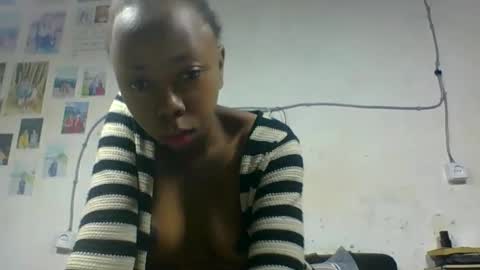 Snapshot of anouskaaa chatting on 12, 9, 2025 anouskaaa online show from 12, 9, 2025