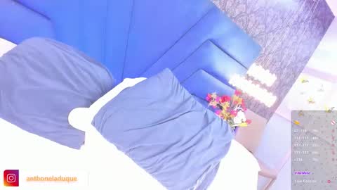 anthonelaDuque online show from 5, 3, 2026