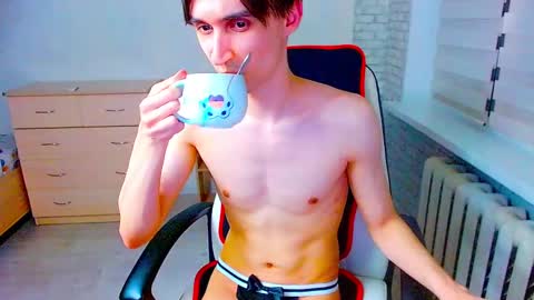 Snapshot of anthony_broown chatting on 5, 3, 2025 anthony_broown online show from 5, 3, 2025