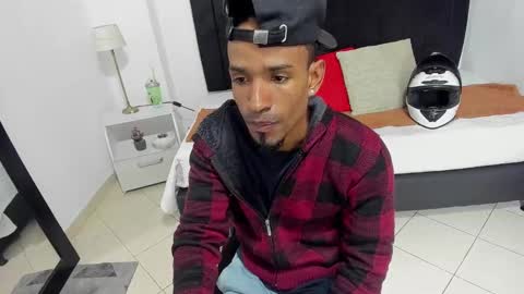 Snapshot of anthoy_wayans chatting on 13, 12, 2024 online show from 13, 12, 2024