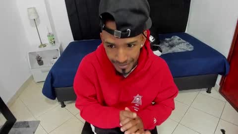 Snapshot of anthoy_wayans chatting on 18, 12, 2024 online show from 18, 12, 2024