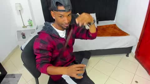 Snapshot of anthoy_wayans chatting on 21, 1, 2025 online show from 21, 1, 2025