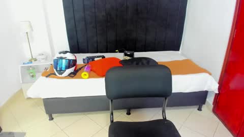 Snapshot of anthoy_wayans chatting on 30, 1, 2025 online show from 30, 1, 2025