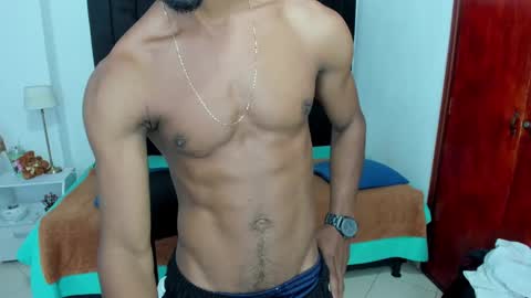 Snapshot of anthoy_wayans chatting on 26, 2, 2025 online show from 26, 2, 2025