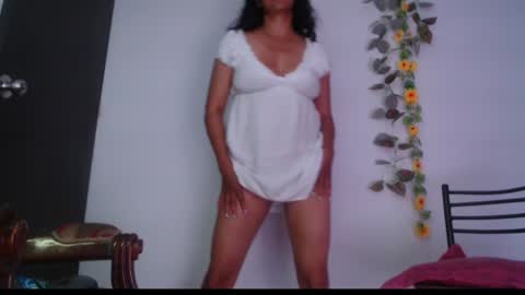 Antonella online show from 9, 12, 2024
