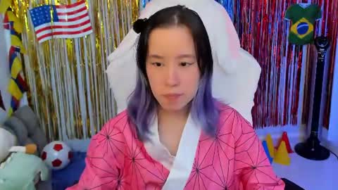 Snapshot of anto_sweet18 chatting on 28, 6, 2026 My birthday is on december 2nd surprise me with a gift from my amazonlist online show from 28, 6, 2026