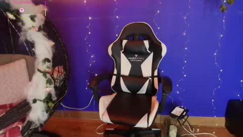 Antonella online show from 30, 11, 2025