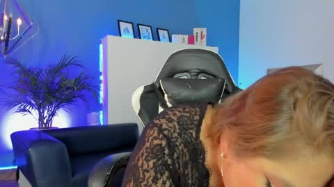 Snapshot of anto_thompson chatting on 5, 6, 2026 Antonella online show from 5, 6, 2026